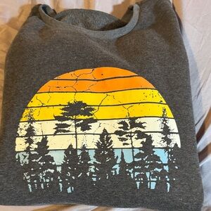 SHEIN Gray Graphic Sweatshirt with Sunset Forest Print